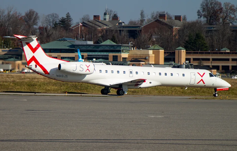 A JSX Embraer ERJ-145LR taxiing at Westchester County Airport
