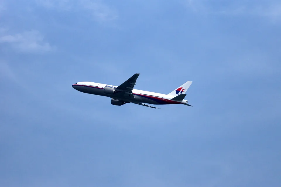 Malaysia Airlines Boeing 777-200ER 9M-MRO, a different aircraft from MH17.