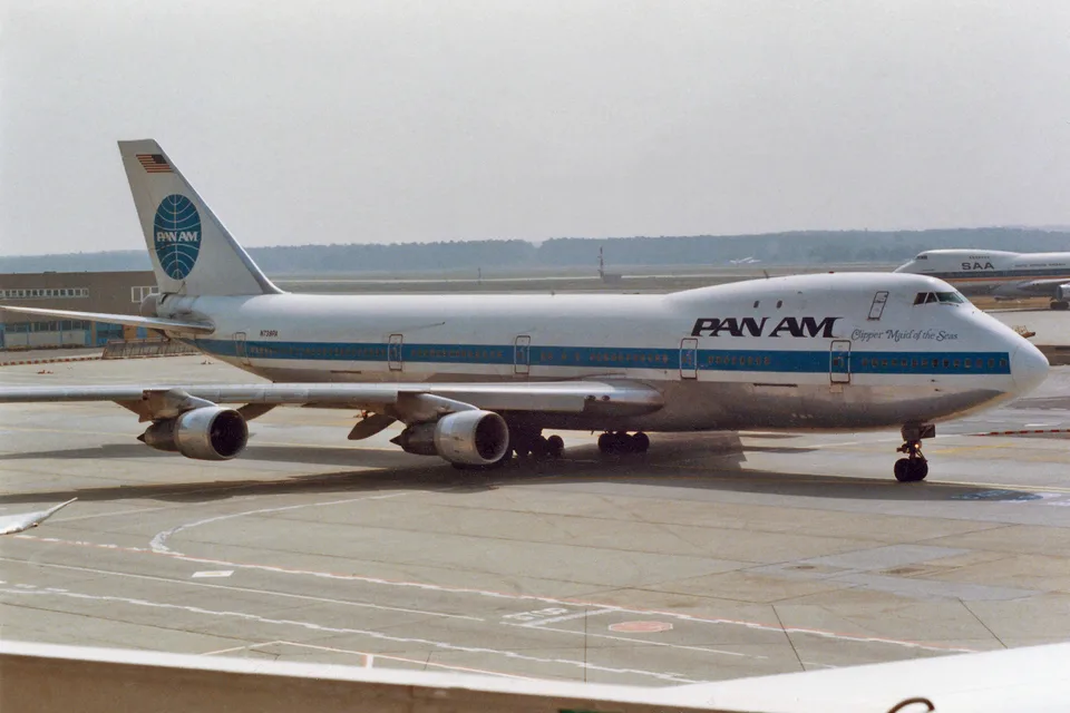 Pan Am Boeing 747 N739PA on the ground before the accident.