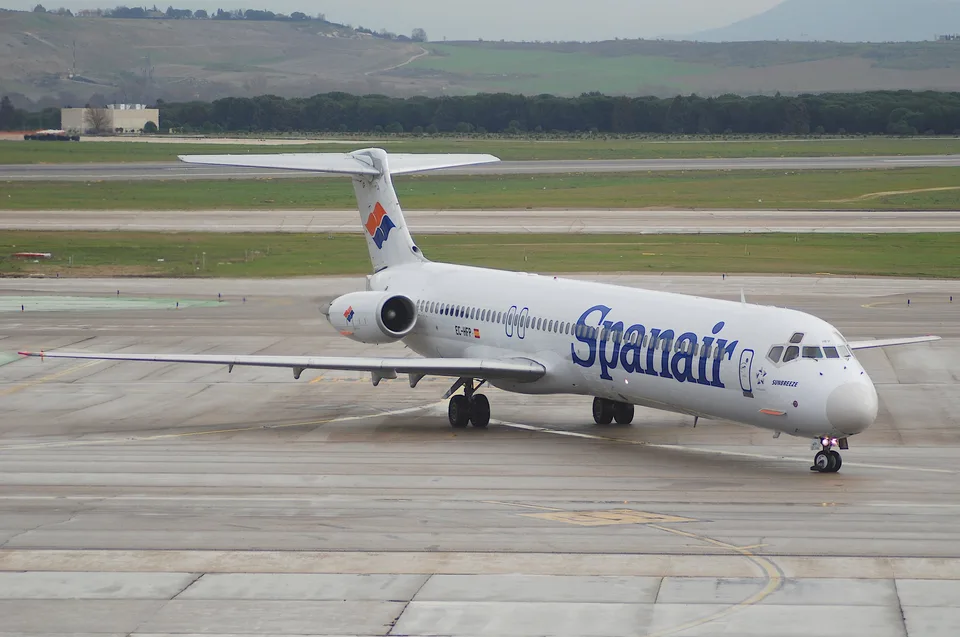 Spanair MD-82 EC-HFP at Madrid-Barajas before the accident