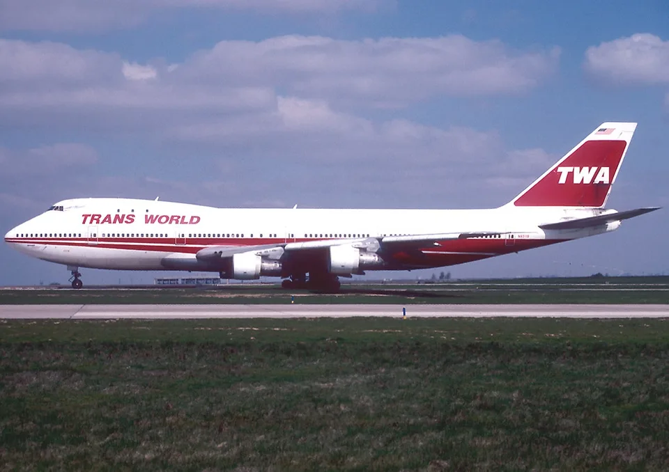 TWA Boeing 747 N93119 at Paris Charles de Gaulle before the accident.