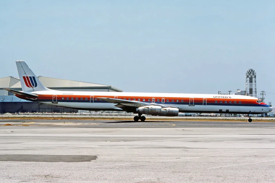 United Airlines DC-8-61 N8082U on the ground at Los Angeles in July 1978.
